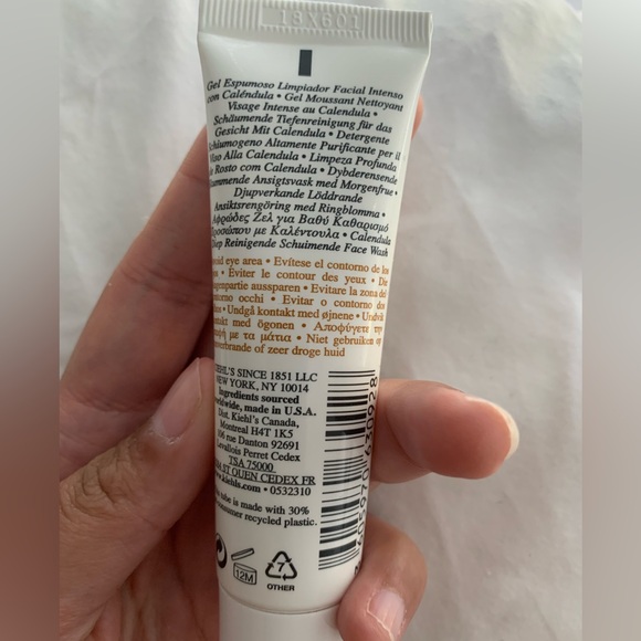 3/$20 Kiehls Calendula Deep Cleansing Foaming face wash - Picture 2 of 2